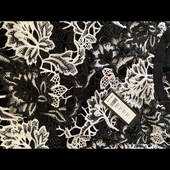 Romeo & Juliet couture black/white dress, size L. - Picture 9 of 10